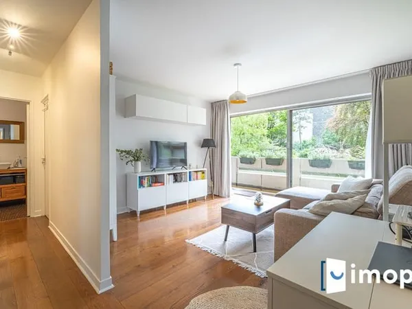 2 pièces 1 chambre véritable havre de paix en plein coeur du 11ème arrondissement !