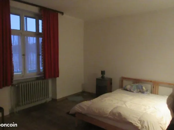 Chambre meublée de 16m² dans appartement en RDC