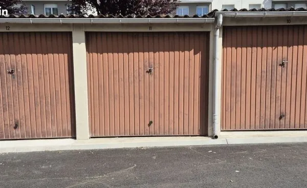 Parking/box 12 m² Mureaux