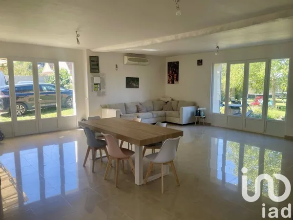 Maison 9 pièces 230 m²
