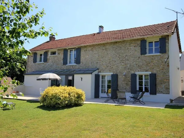 Maison 6 pièces 180 m²