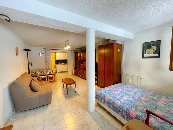 Spacieux studio