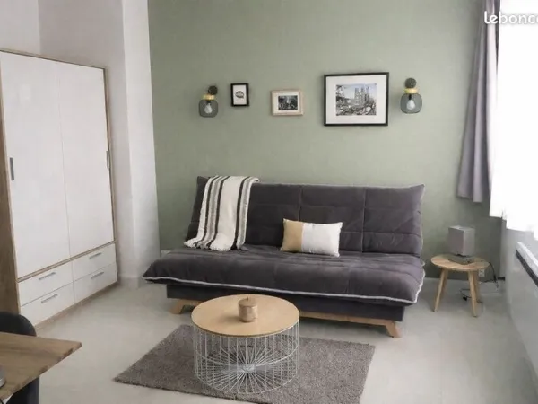 Studio meublé - Disponible 1er juin - Brive