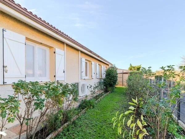 Maison de plain-pied 4 pièces 97 m²
