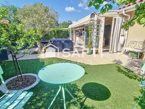 Belle villa avec véranda, parking et garage dans résidence sécurisée pour Séniors Le Boulou