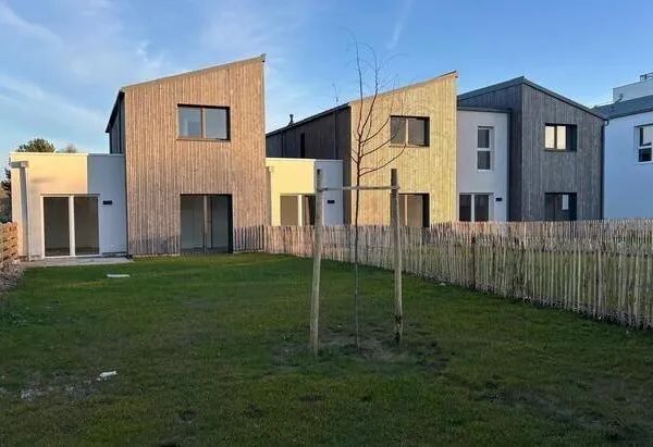 Maison de plain-pied 4 pièces 98 m²