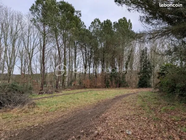 Terrain 4 154 m² Grezet Cavagnan