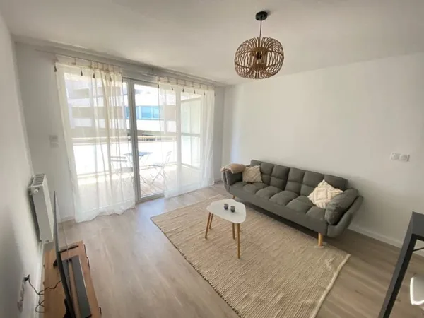 T2 Meublé Quartier Compans