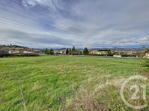 Terrain 4348 m²