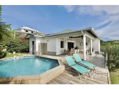 Le Robert - Villa de standing - Vue mer - Piscine