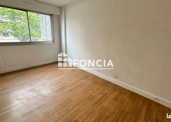 Sceaux-3 pieces- rue houdan-proche rer b robinson