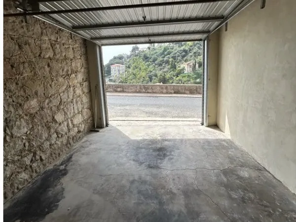 Parking 17 m²