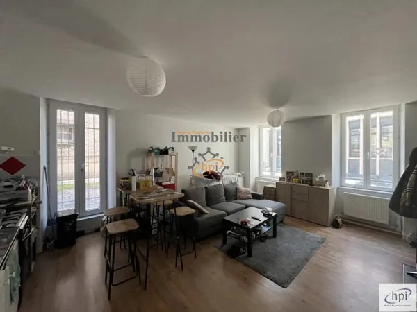 Immeuble 240 m²