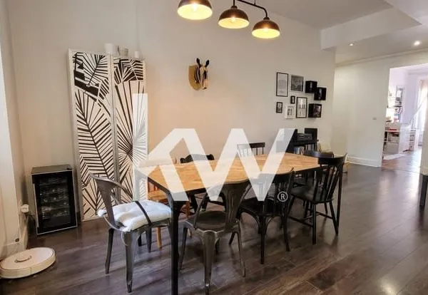Appartement 122,4m² Cours Victor Hugo