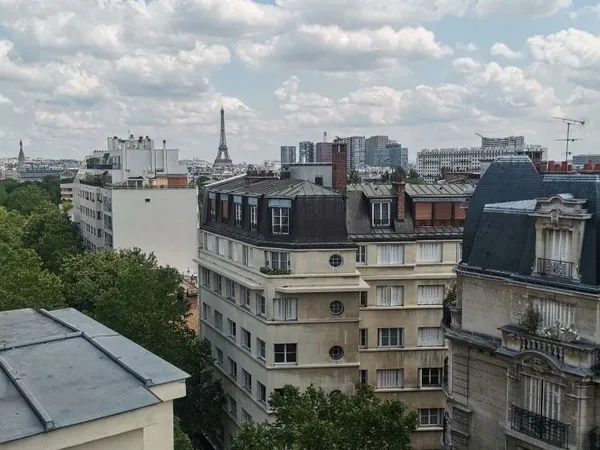 Studio Etudiant sur les toits Paris 16