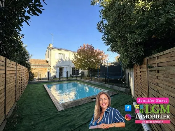 Villa de plus de 90 m2, garage environ 17 m2 , jardin, piscine à Lunel