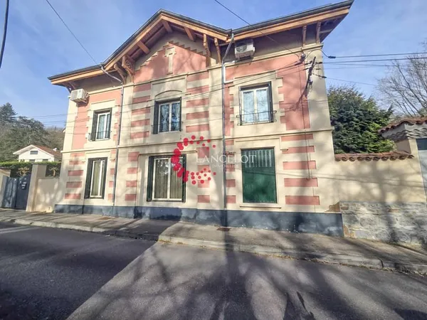 Maison de charme ancienne 180 m2 sur terrain 2000 m2