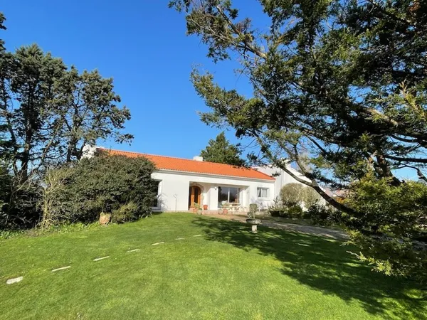 Maison Beauvoir Sur Mer 6 pièce(s) 229.30 m2