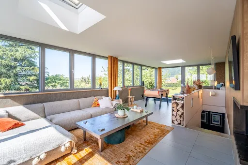 Maison 5 pièces 222 m²