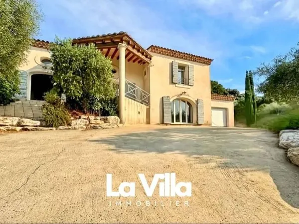 Villa 5 pièces 200 m²