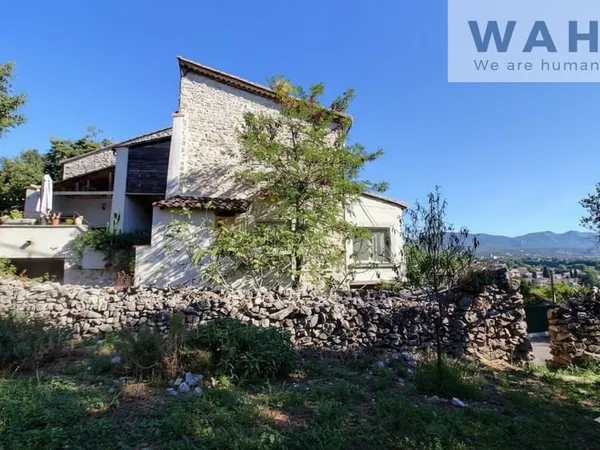 VENTE MAISON 5 PIÈCES AVEC PISCINE ET JOLIE VUE