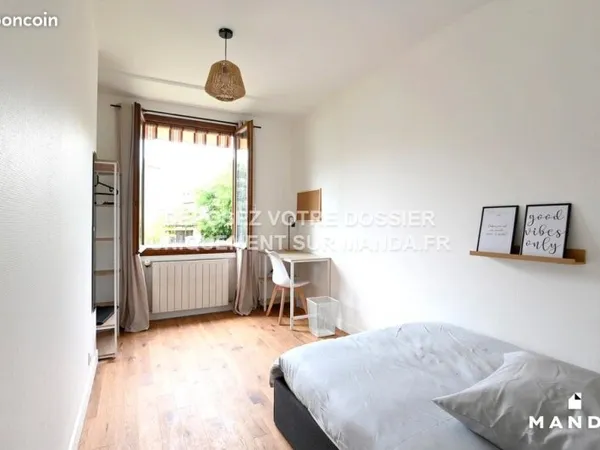 Colocation chambre meublée 100% neuf. Wifi inclus