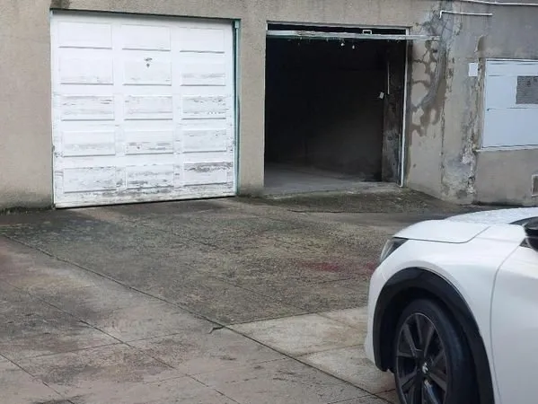 Garage / box SAINT ETIENNE