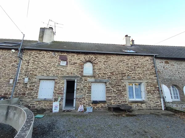 Maison - En campagne de GUIGNEN - 136 m² - terrain 770 m²