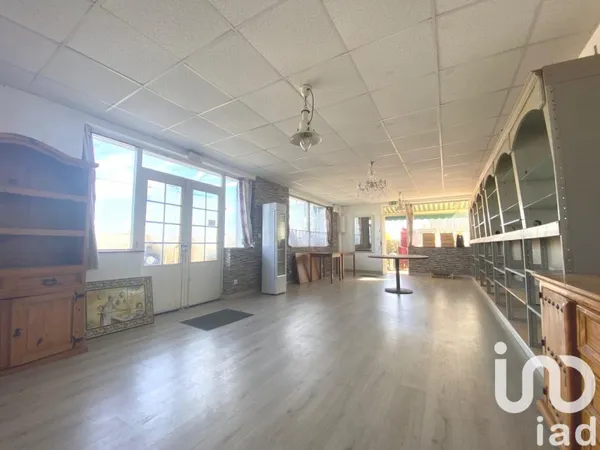 Immeuble 145 m²
