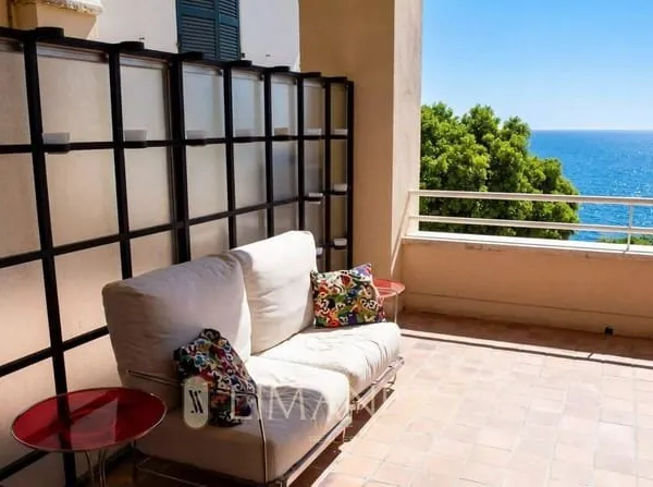 Appartement 4 pièces 186 m²