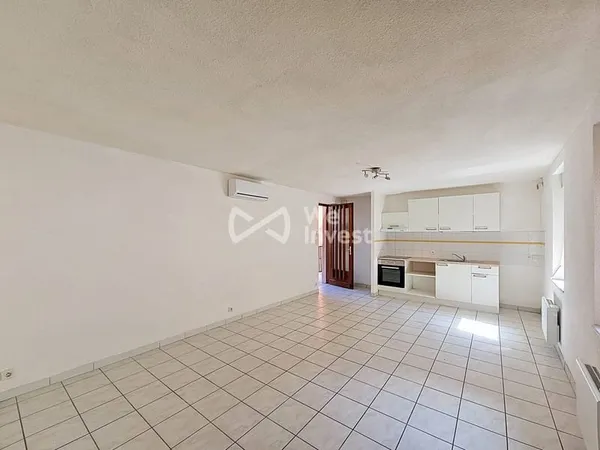 Immeuble avec 3 Appartements Location non meublé