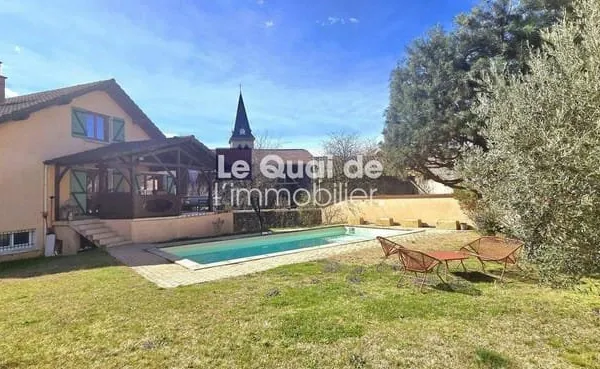 Maison 4 pièces 145 m²