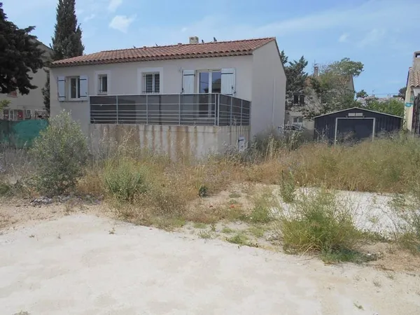 Maison de plain-pied 4 pièces 82 m²
