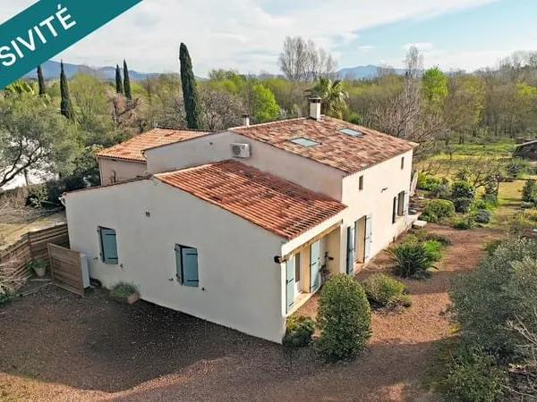 Belle maison familiale proche des commodités