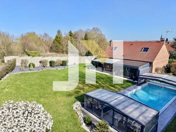Maison 8 pièces 139 m²