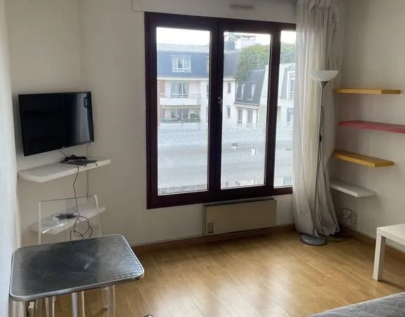 Studio 1 pièce 21 m²