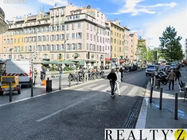 Commerce 34 m²