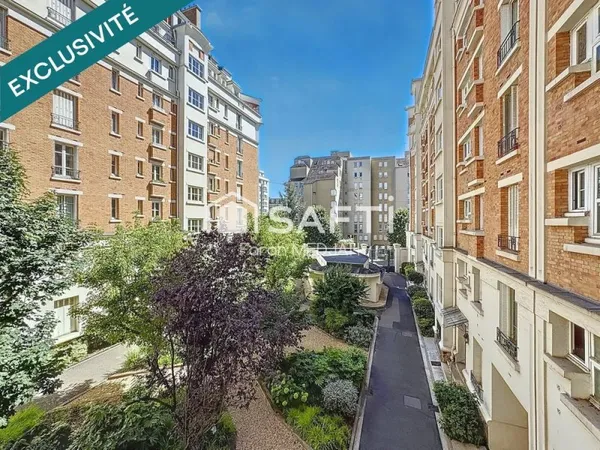 Studio au coeur de Courbevoie