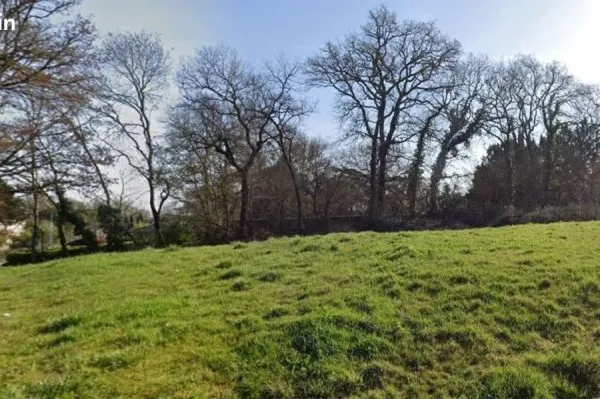 Terrain 850 m² Bonrepos Sur Aussonnelle