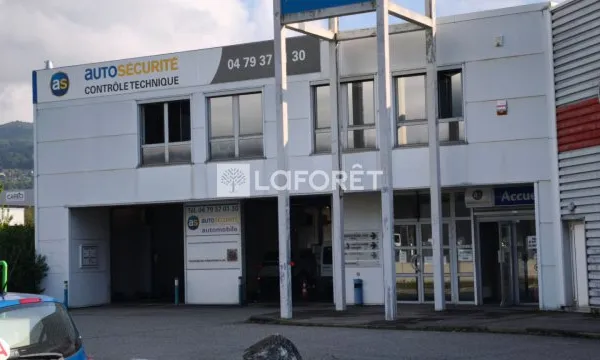 Bureaux 5 pièces 173 m²