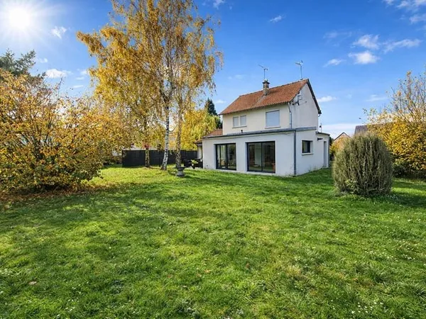 MAISON INDIVIDUELLE RENOVEE AVEC AUTONOMIE DE PLAIN PIED MET