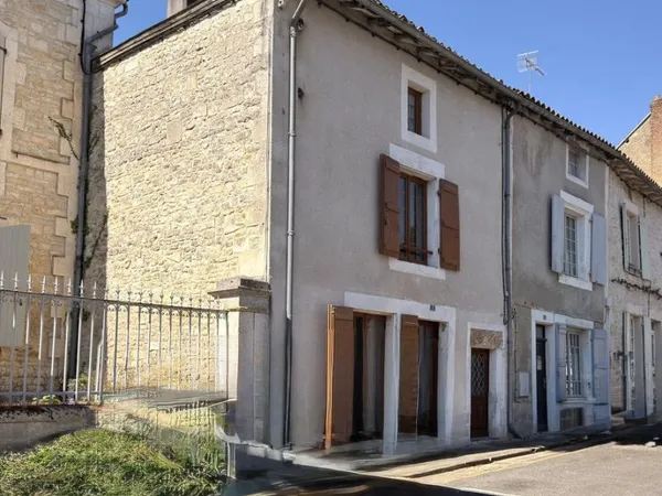 Propriété 4 pièces 84 m²