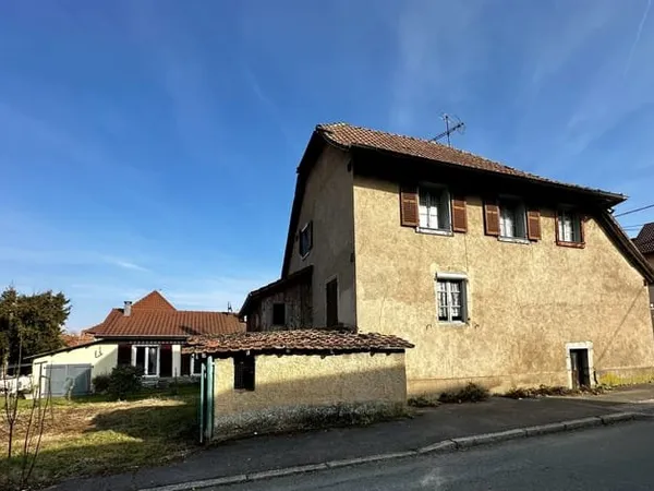 MAISON INDIVIDUELLE À RÉNOVER SUR SECTEUR CALME ET RESIDENTIEL