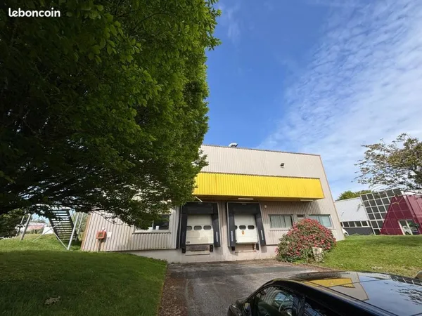 Local 1530 m² Quimper