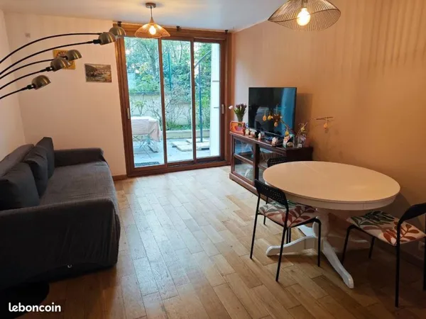 Appartement RDC - face foret