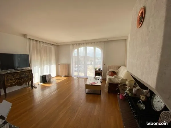 Maison 6 pièces 120 m²