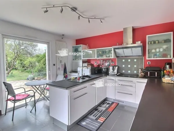 Maison 5 pièces 224 m²