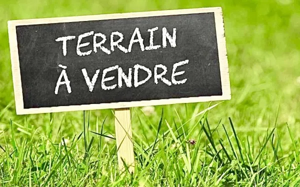 Terrain 1214 m²