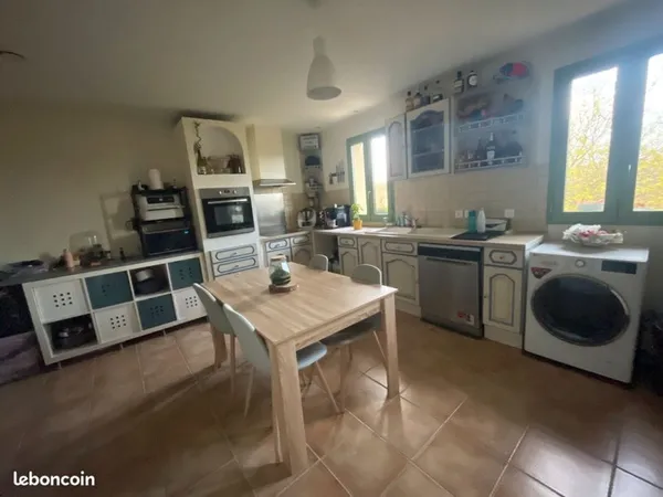 Location appartement T3 non-meublée de 74m2