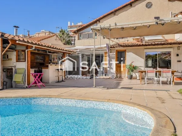 Maison 195M2 + cabanon 30m2 + piscine